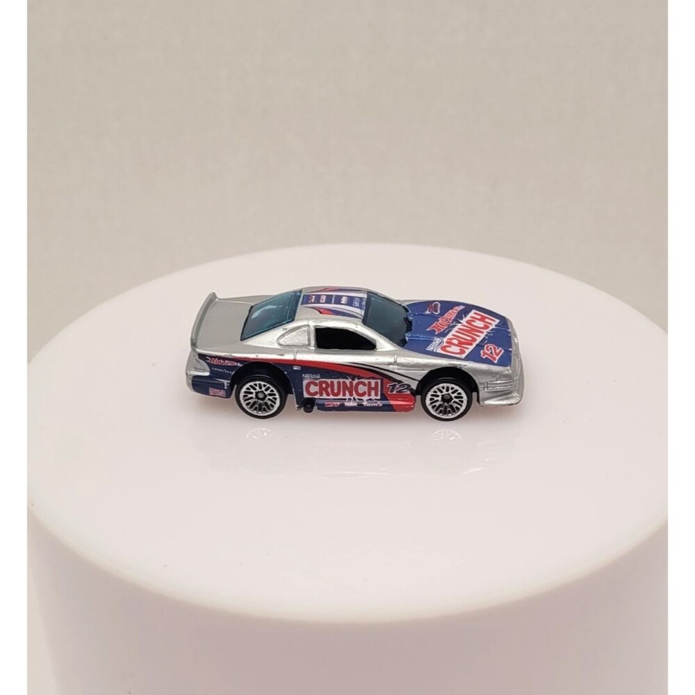 Hot Wheels 1997 Mustang Cobra Nestle Crunch